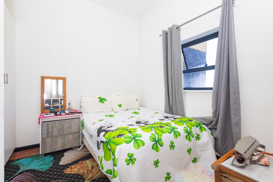 4 Bedroom Property for Sale in Loevenstein Western Cape